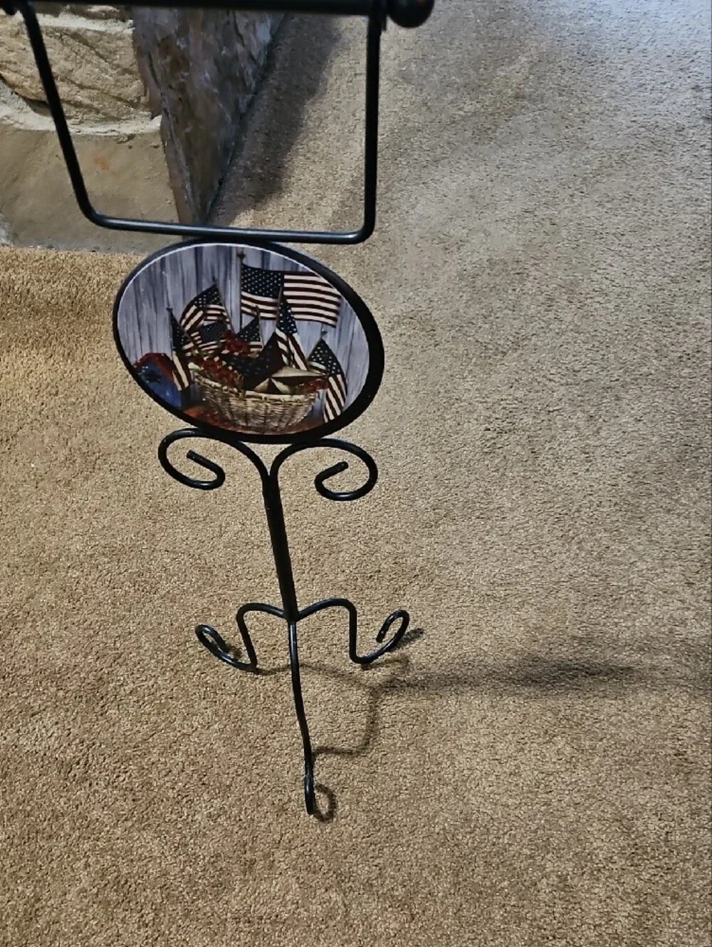 Black Metal Toilet Tissue Holder with 5 Seasons of Magnetic Designs